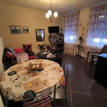 Cozy Apartment Alexandros Near Aqueduct كافالا المظهر الخارجي الصورة